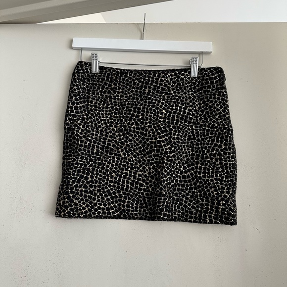 Diane Von Furstenberg Black & Gold Mini Skirt - Picture 2 of 4
